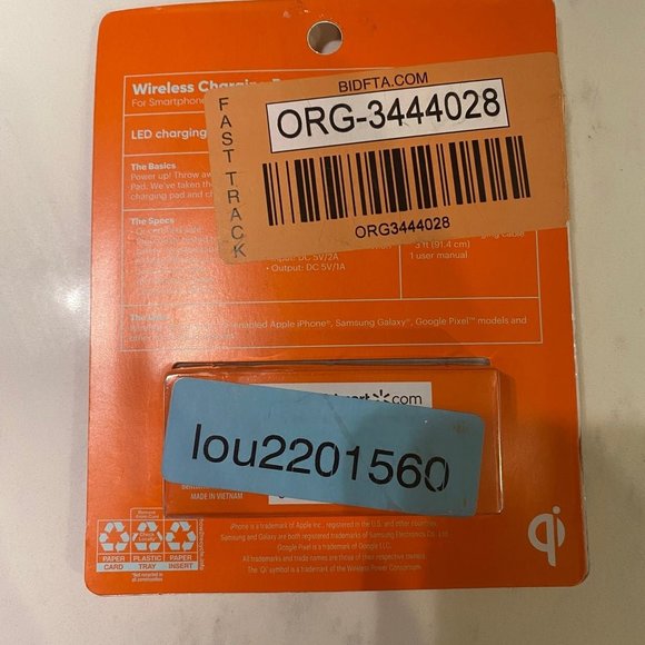 🎄NWT JUICE ONN Black Wireless Charging Pad - Picture 2 of 2